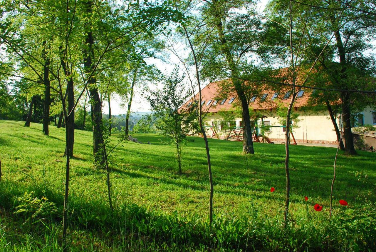 Bekesseg Szigete, Klasszik Apartman Appartement Sur Buitenkant foto